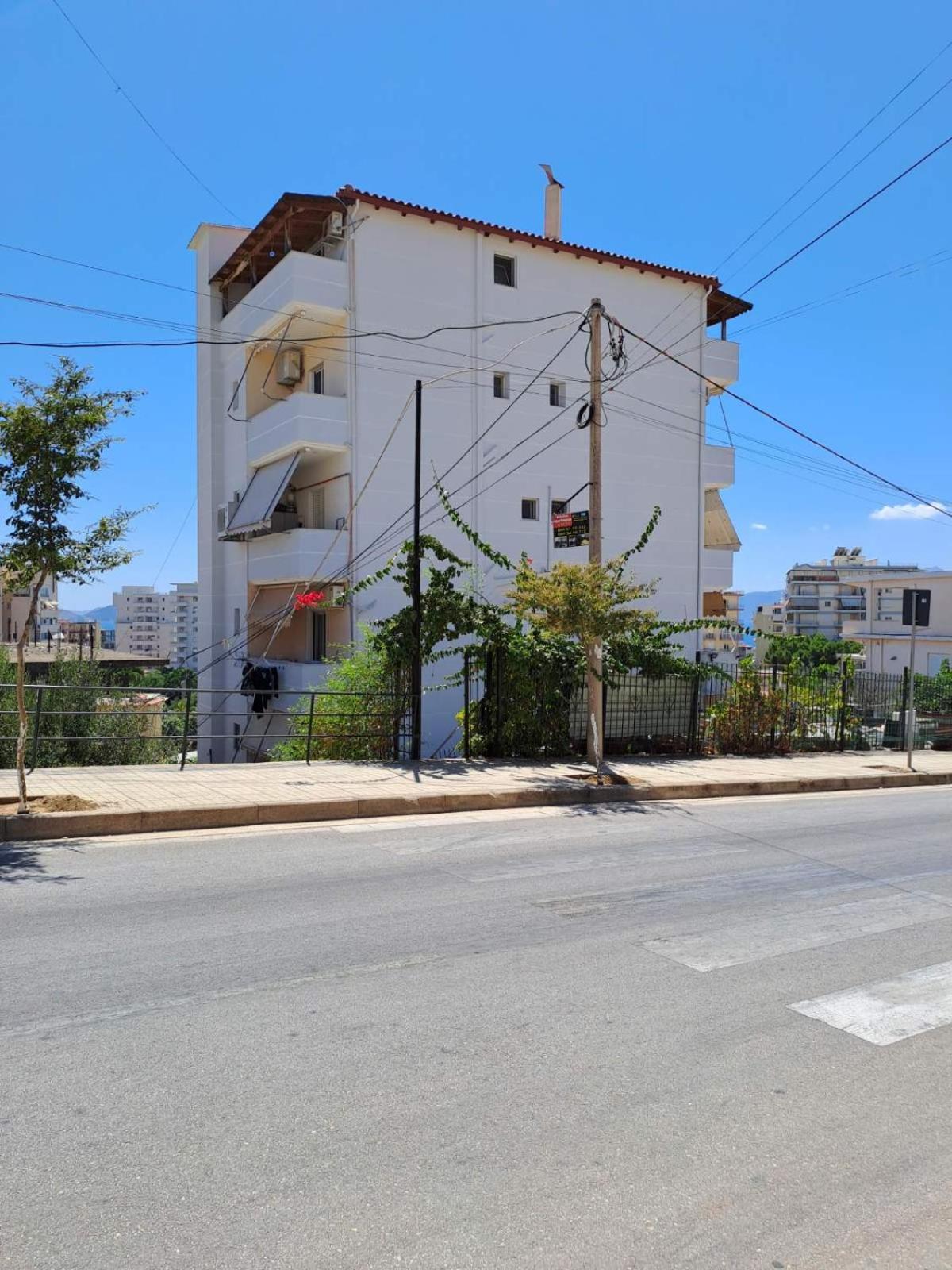 Achilles Apartments Sarandë エクステリア 写真