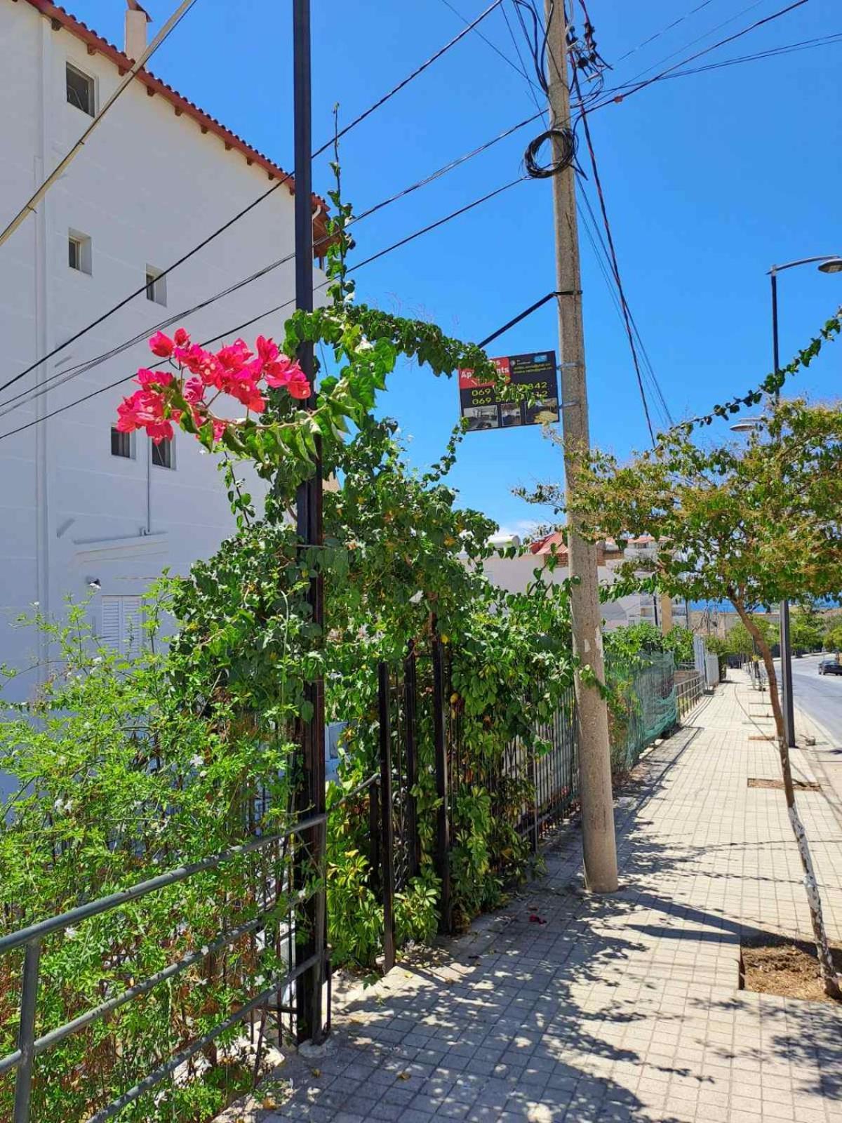 Achilles Apartments Sarandë エクステリア 写真