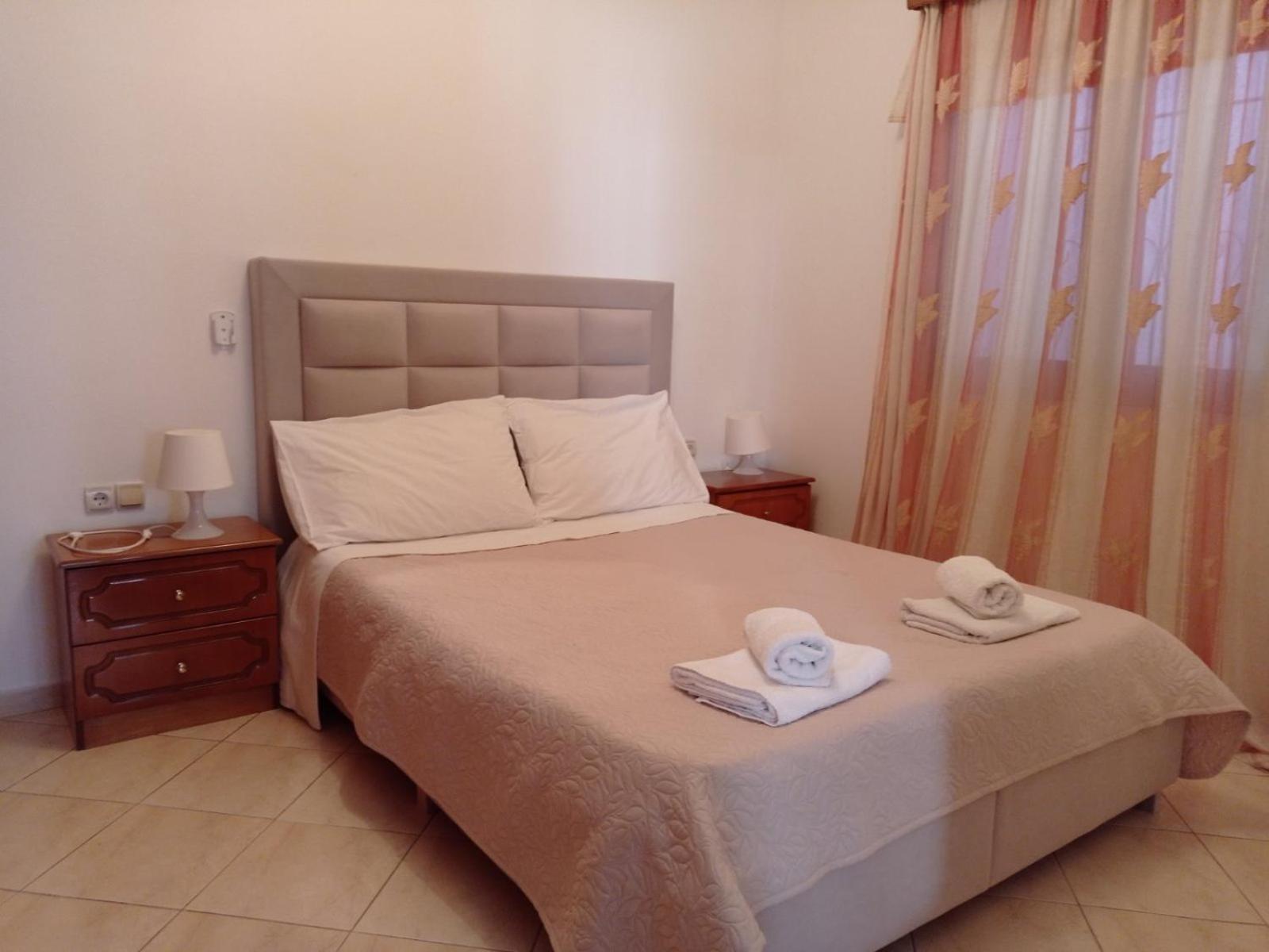 Achilles Apartments Sarandë 部屋 写真